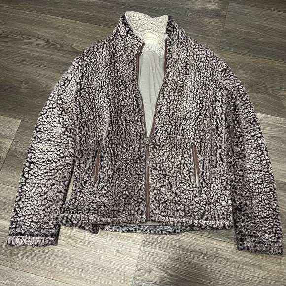 Altar’d State sherpa jacket - Picture 1 of 3